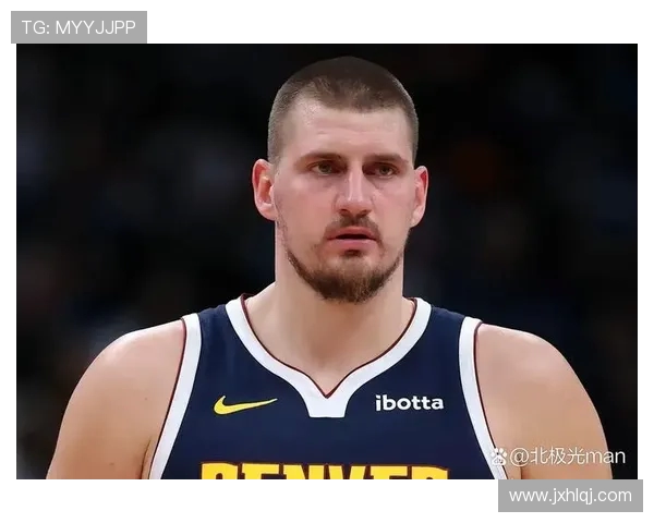 掘金与雷霆强强对决约基奇激战亚历山大上演巅峰较量