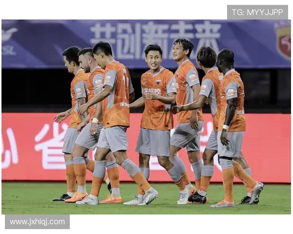 深圳新鹏城主场激战梅州客家巅峰对决上演广东足球荣耀之战