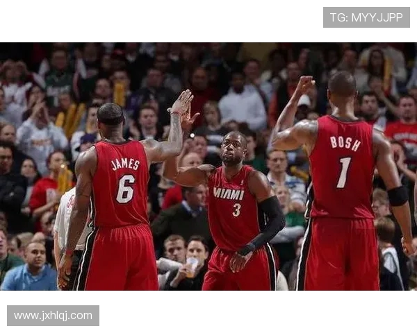 小牛队与雷霆队西部决赛第三场激战回顾与精彩瞬间解析